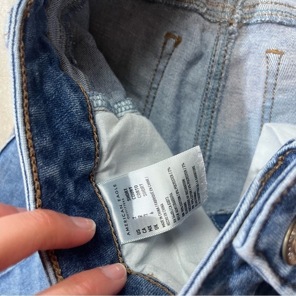 American Eagle Super High Rise Jeggings Distressed Dark Wash Size 2 Stretch - Picture 4 of 9